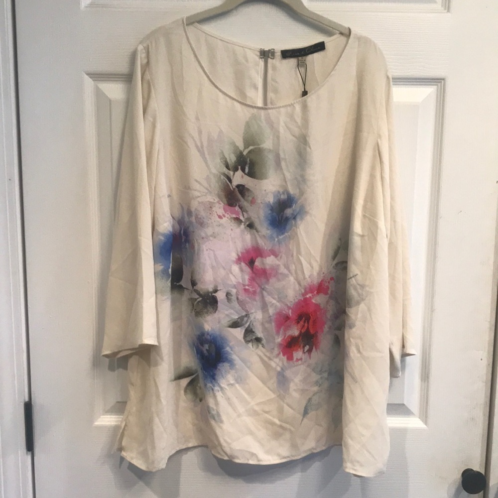 Rose & Olive brand sz 2X tunic length top- NWT
